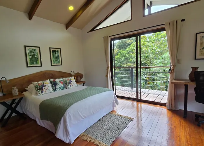 Monteverde Casa Mia, Near Main Attractions And Town!